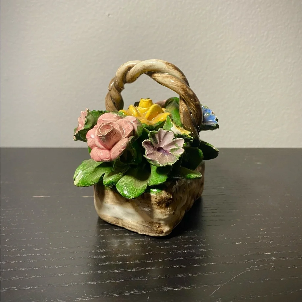 Nuova Capodimonte this vintage